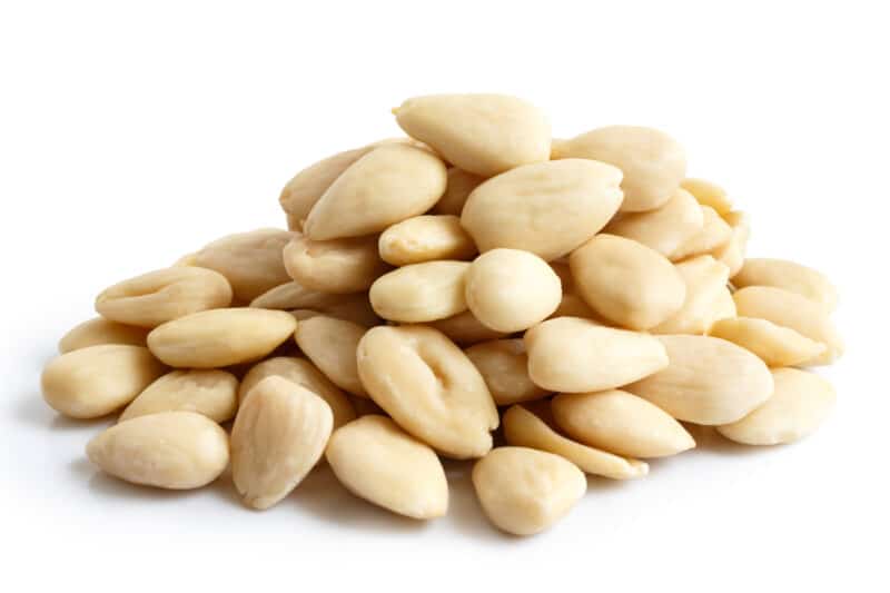 AMANDES BIOLOGIQUES BLANCHIES