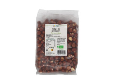 Noisette décortiquée biologique